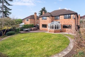 Photo 25- click for photo gallery